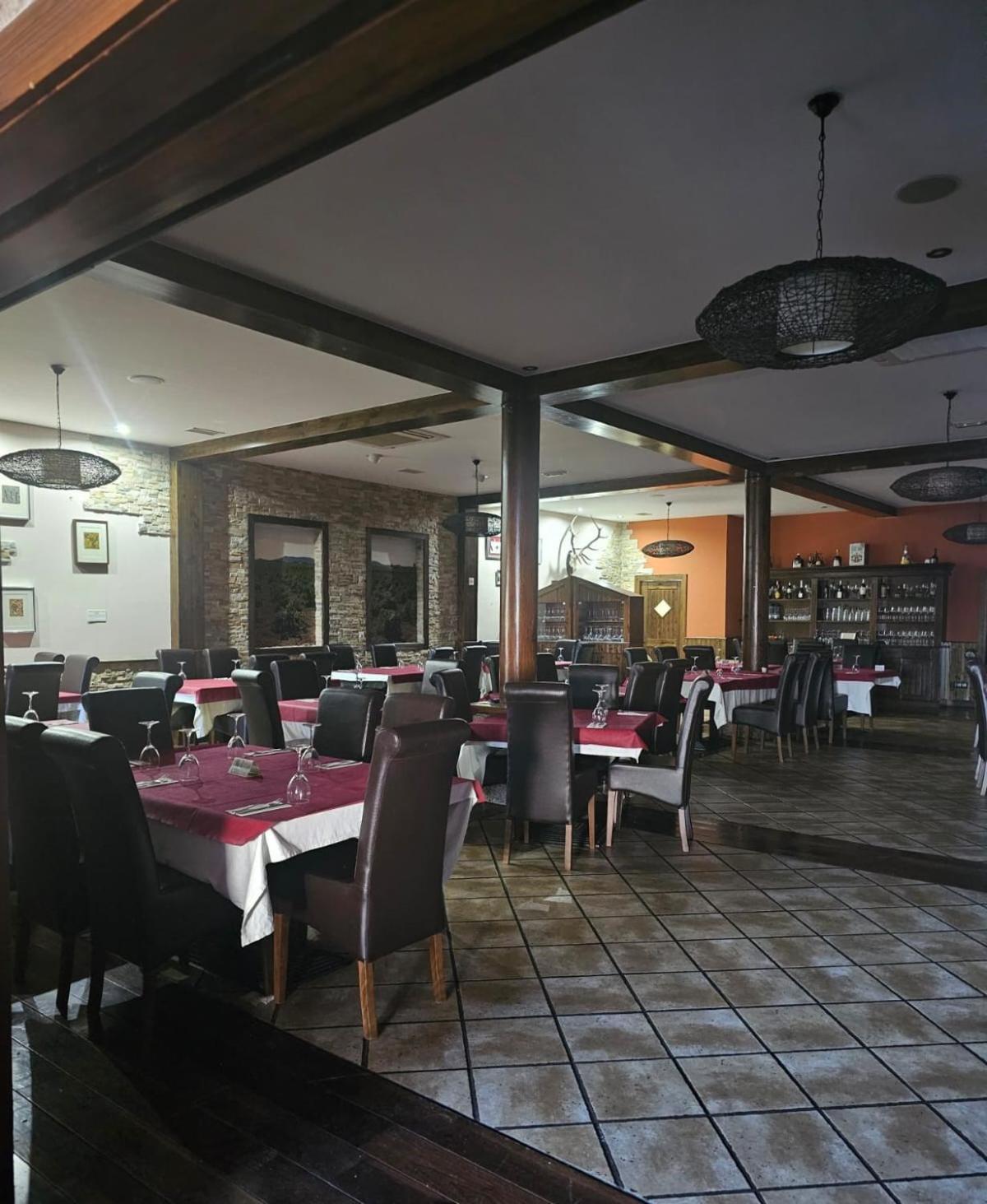 Hotel Restaurante El Patas Corral de Almaguer Exterior photo